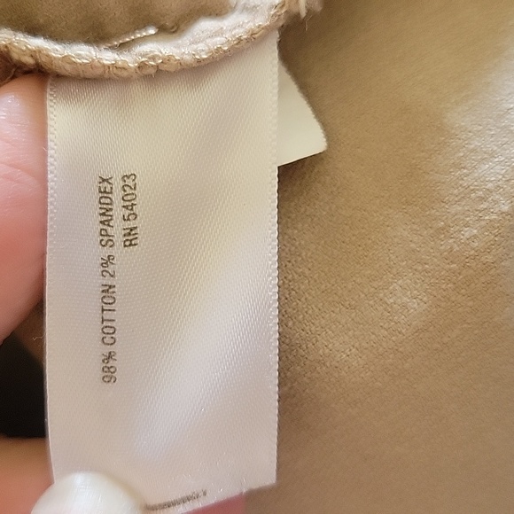 Old Navy Corduroy Button-down Jacket - Picture 6 of 7